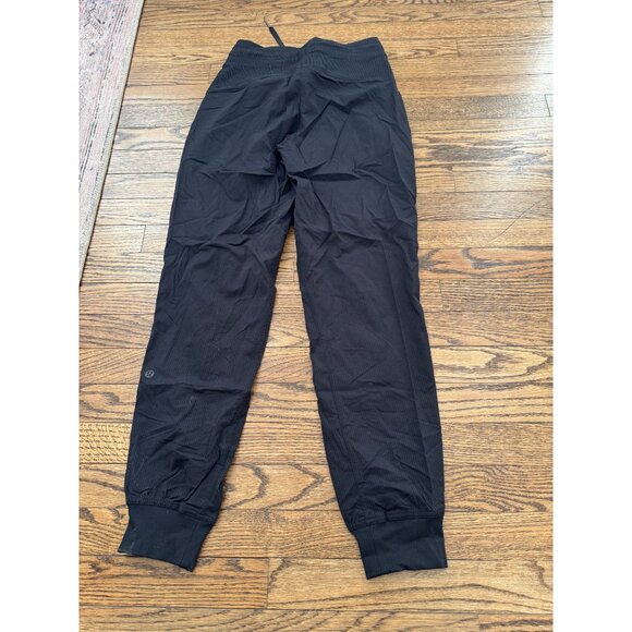 Lululemon Dance Studio Mid-Rise Jogger Black Size 4 NWOT - Picture 3 of 3